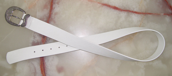 CBT1622-col-white