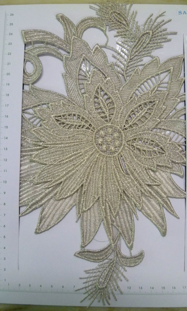 CLN1335