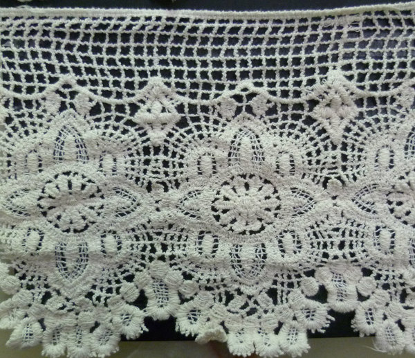 CLC2298