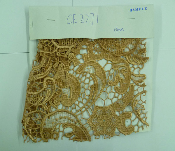CE2271