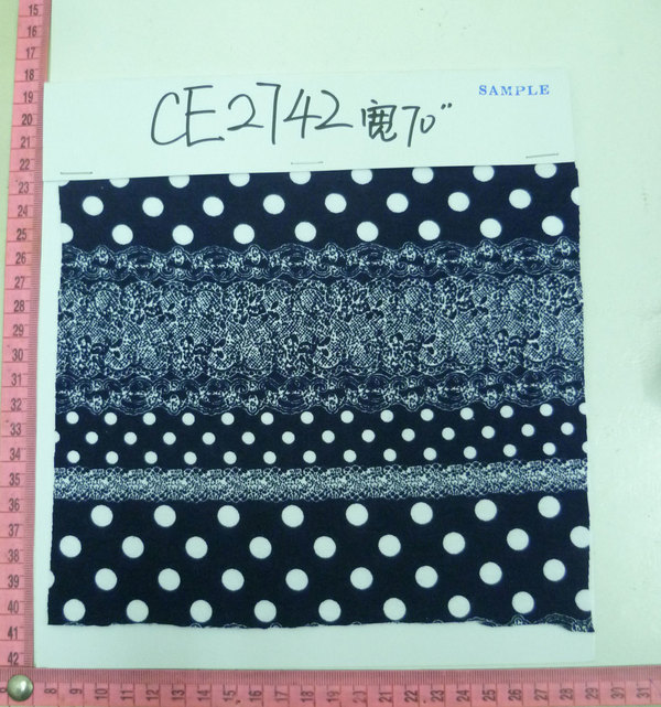CE2742
