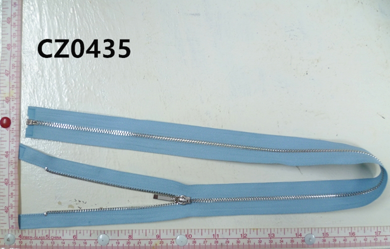 CZ0435